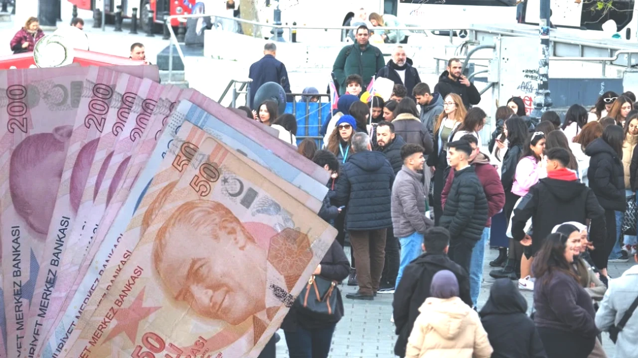 Emekli Maaşınıza Ek Gelir! 2025 Ekim Banka Promosyonları ve Fırsatlar - SSK ve Bağkur için 20 Bin TL'ye Kadar Teklifler! QNB, Garanti, Akbank, Ziraat, Vakıfbank ve Halkbank'dan Kaçırılmayacak Kampanyalar!
